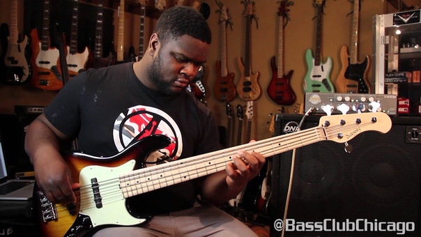 Sadowsky DNA Amps 1350 Bass Groove at Bass Club Chicago by Shaun