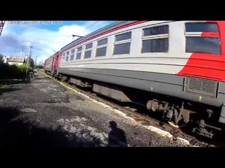 Электропоезд ЭД4МК-0099 с сообщением Серов-Карпинск, и с вагоном от ЭД2Т-0045.