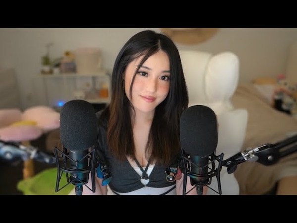 ASMR Ear to Ear Mouth Sounds ( Kisses, Spit Painting,