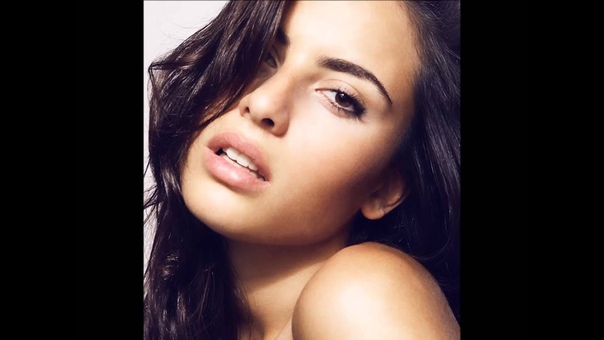 Gorgeous greek model Maria