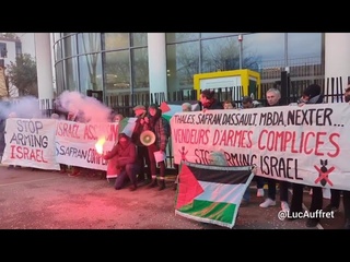 11032024 Action devant le sige de Safran  Malakoff pour dnoncer les ventes d'armes vers Isral