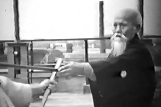 Morihei Ueshiba O Sensei - Rare Aikido Demonstration (1957)