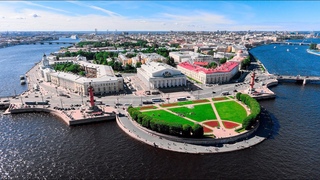 СТРЕЛКА В.О., РОСТРАЛЬНЫЕ КОЛОННЫ. ДВЕ ПАЛКИ ИЗ ЗЕМЛИ! ...... ПРОВЕРЯЕМ ОТЗЫВЫ. Всё это- ПИТЕР!
