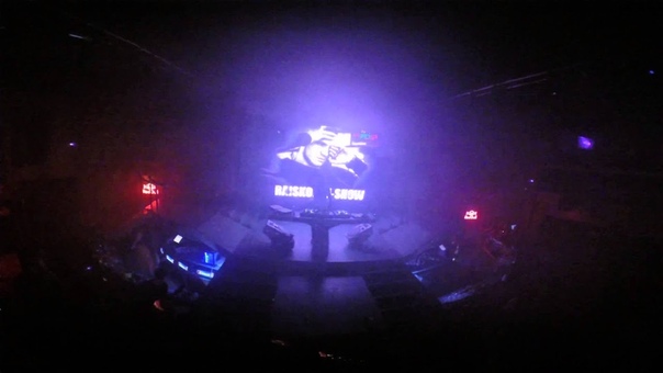 Andrew Rai playing You Gonna Want Me at Caprica Club ( Mykolaiv,