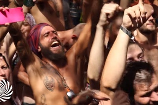 Ace Ventura vs The Hose @ Ozora 2017 - MASSIVE!