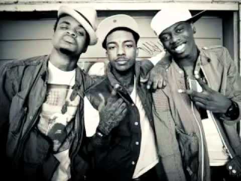 Travis Porter ft. Juicy J Rollin Smokin
