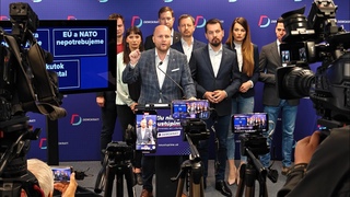 Zaujali vás bilboardy “Bez Ruska neprežijeme?” Chválabohu!