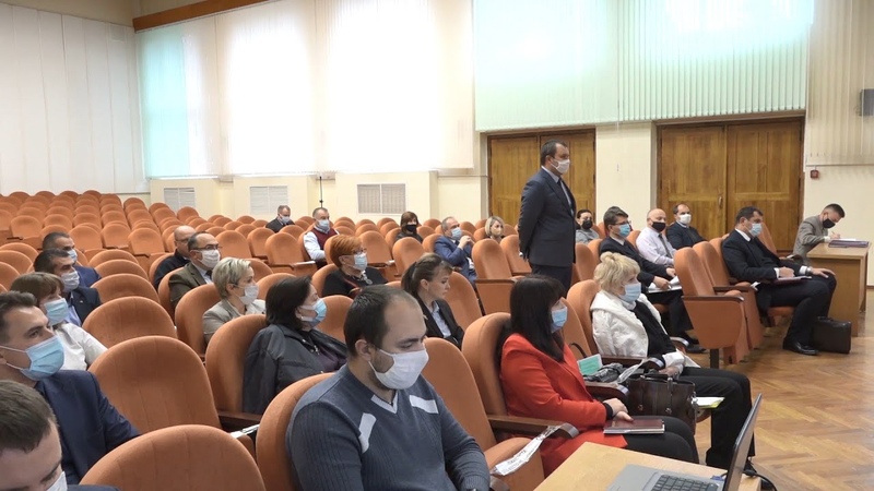Аппаратное совещание. Теплоснабжение, вакцинация и порядок