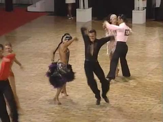 Slavik Kryklyvyy and Karina Smirnoff paso doble