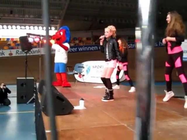 Femke Meines Tik Tak Tik