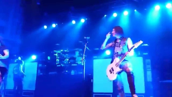Bens guitar solo and James drum solo, Asking Alexandria Belfast