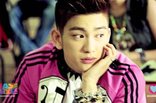 HOT K-POP 2012 (75 song mashup) - DJ Masa x