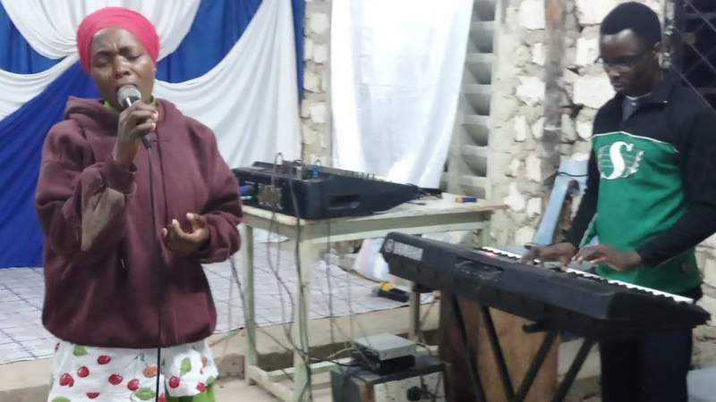POWERFUL KESHA NIGHT WORSHIP SESSION AT UKUNDA