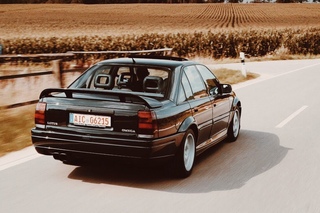 забираем легендарный Opel Omega Lotus