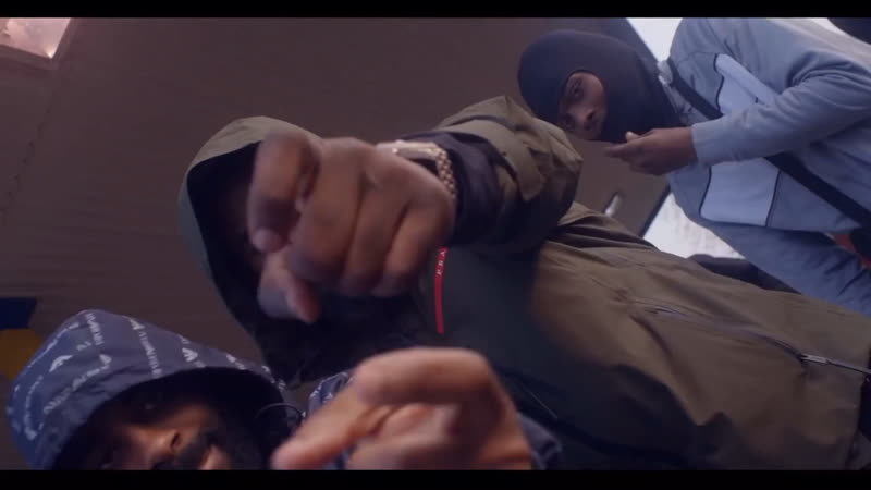 Tion Wayne, Russ Millions Body Remix (feat. Arrdee 3x3 E1 ZT, Bugzy Malone, Fivio Foreign, Darkoo, Buni Music