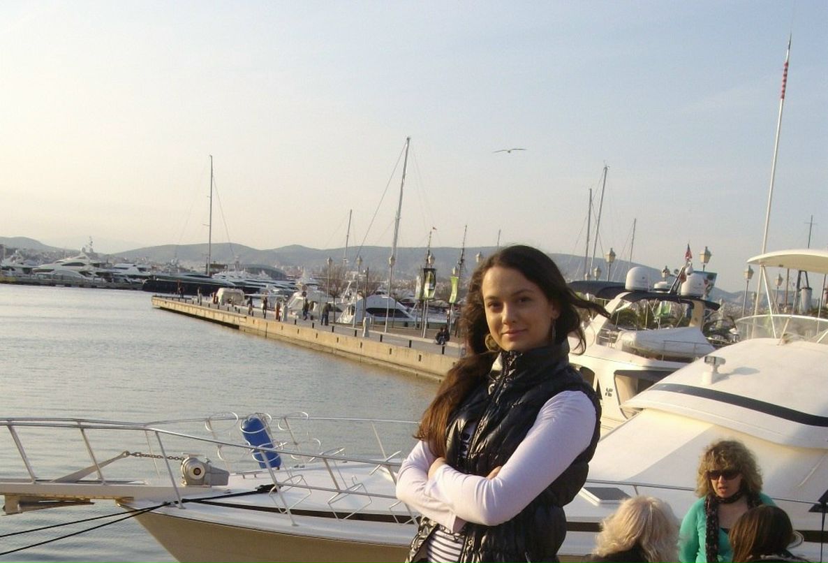 Елена Карибова | Athens