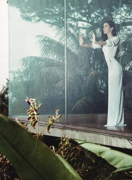 Brookele-Love Bones | 