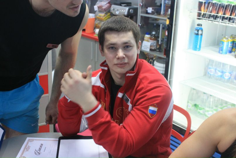 Руслан Вороховко | Аксу