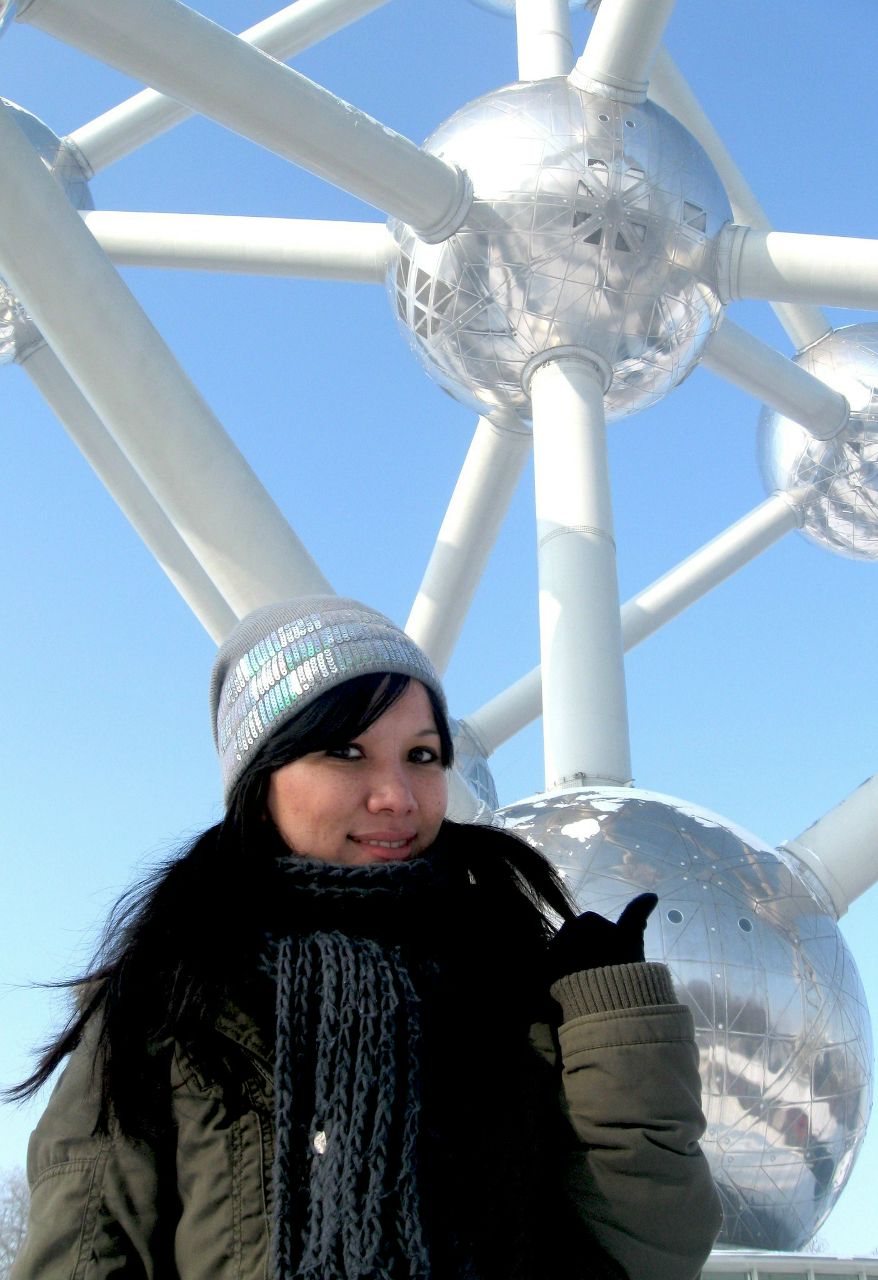 Алина Карибаева ♫ 봉크나짐 ♫ | Bucureşti