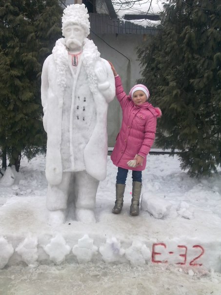 №35, Каріна Довган, Стрый №35, Каріна Довган, Стрый