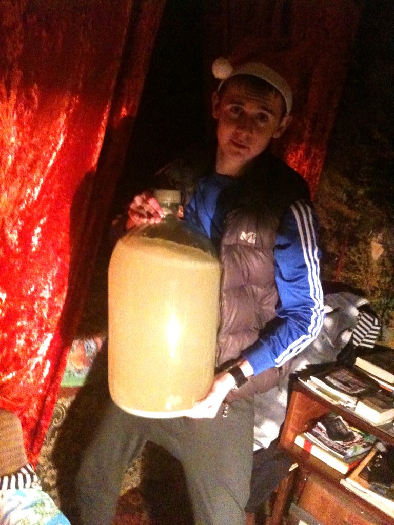 Артем Иножарский ┴═╦╕ 安全 | 