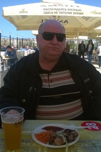 Николай Петров