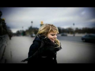 Coeur de Pirate -- Fondu au Noir