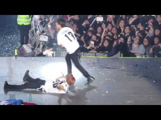020815 BTS Playing with a GoPro Camera - TRB in Chile (fancam)