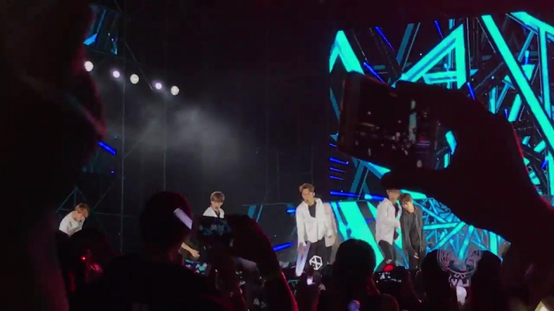 FANCAM 170506 EXO XIUMIN kpop festival 2017 in myanmar
