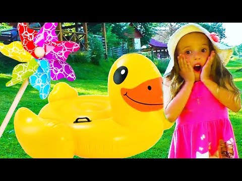 Funny kid Pretend play with Magic Gigant Toys Video for children from Arina
