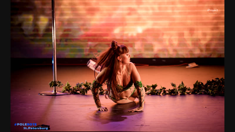 i PROJECT DANCE CHAMP 2018, Elena