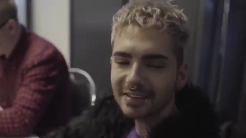 Bill Kaulitz wanna be famous by Dark Side of the
