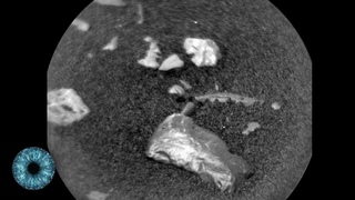 Mysteriöse Objekte auf Mars-Oberfläche entdeckt - NASA rätselt über Curiosity Rover Funde!