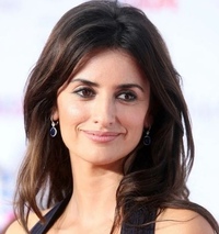 Пенелопа крус с сестрой. Пенелопа круз 2024. Пенелопа крус фото. Пенелопа крус 2022. Пенелопа круз 2024.