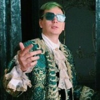 Слава Карелин