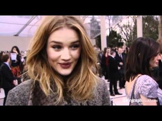 Лондонская неделя моды: Burberry show