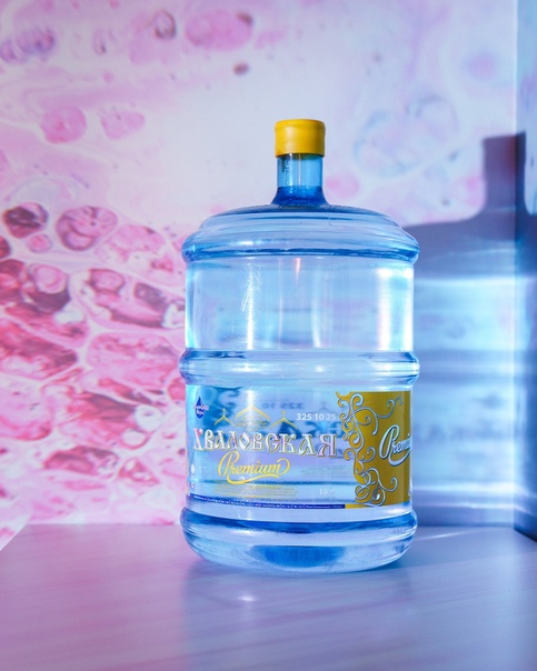 Вода аква 19л. Хваловские воды в спб. Воды фирма вода. Родниковый край троицкая. Родниковый край вода.