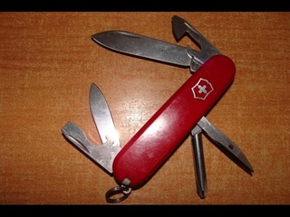 Victorinox Tinker Small крутой, компактный, функциональный ЕДСшник.
