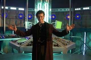 DOCTOR WHO - Inside NEW TARDIS! Christmas 2012 BBC AMERICA