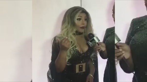 Lil Kim at WEEN Awards 2016. Red carpet and accepting her Icon