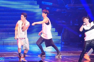 140809 TY&JH - bounce