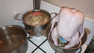 Коптить курицу дома на плите ЭКСПЕРИМЕНТ!!!!  (удачно). Юра Кошатник. Собинка 2024