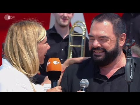 Alphaville Sounds like a melody Big in Japan Symphonic Version ( ZDF Fernsehgarten)